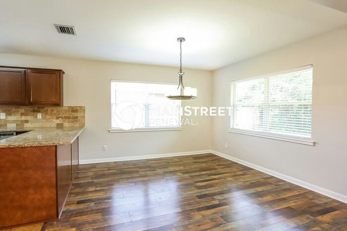 1217 Brookmont Ave E - Photo 4 of 16