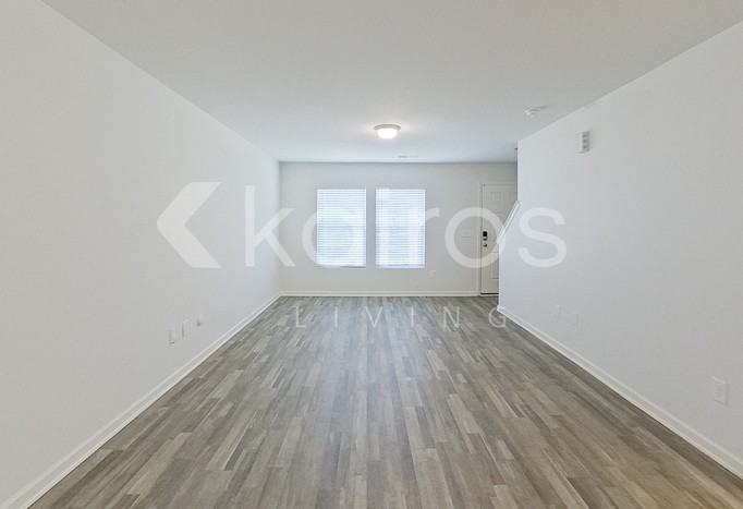 3921 Miller Dr - Photo 2 of 23