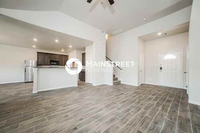 2221 Cedar Valley Dr - Photo 4 of 17