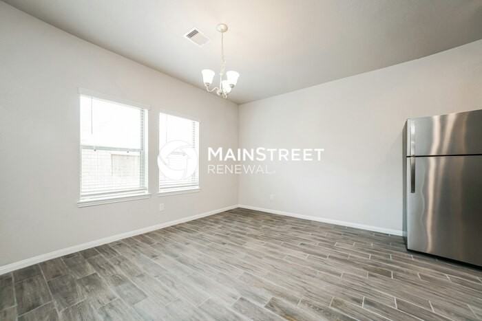 2221 Cedar Valley Dr - Photo 5 of 17