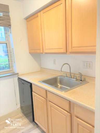 5712 Phillips Ave #B1 - Photo 7 of 64