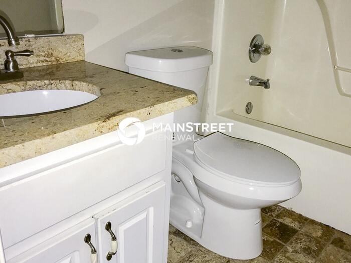 165 Cambridge Way - Photo 5 of 16