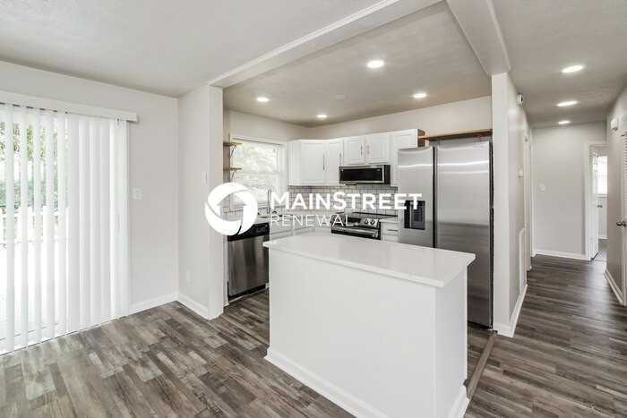 6005 Villa Rd - Photo 5 of 17