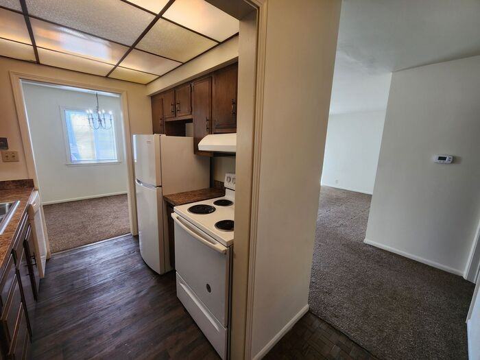 410 S 29th St #03 - Photo 6 of 13