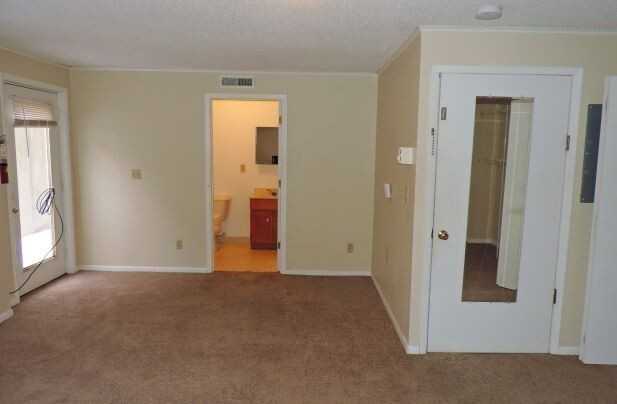 1425 1/2 Eastview Dr - Photo 6 of 12