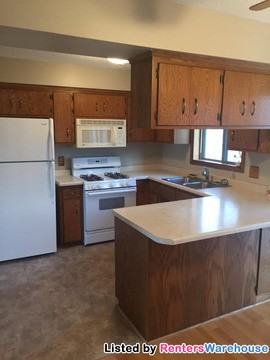 3222 Greenbrier St - Photo 2 of 14