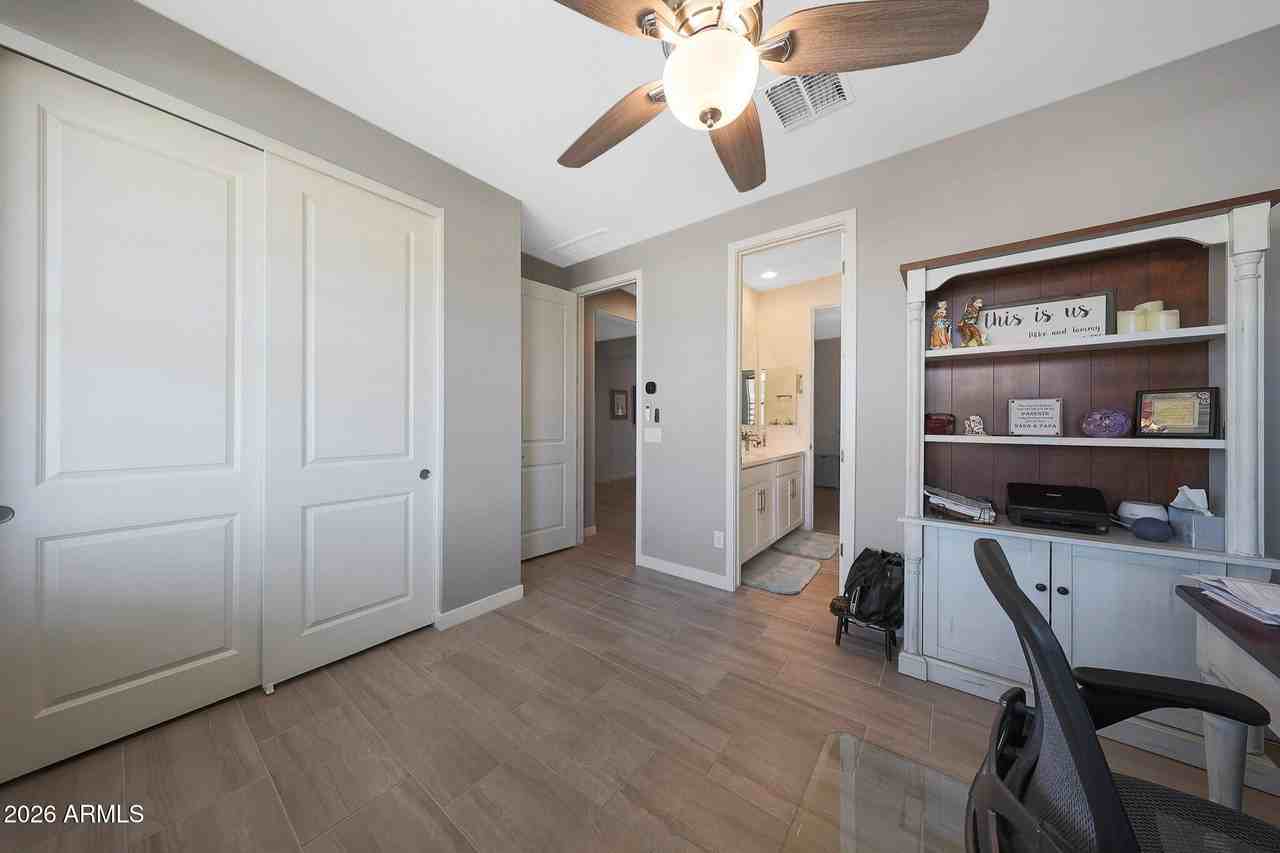 5121 N 181st Dr - Photo 4 of 50