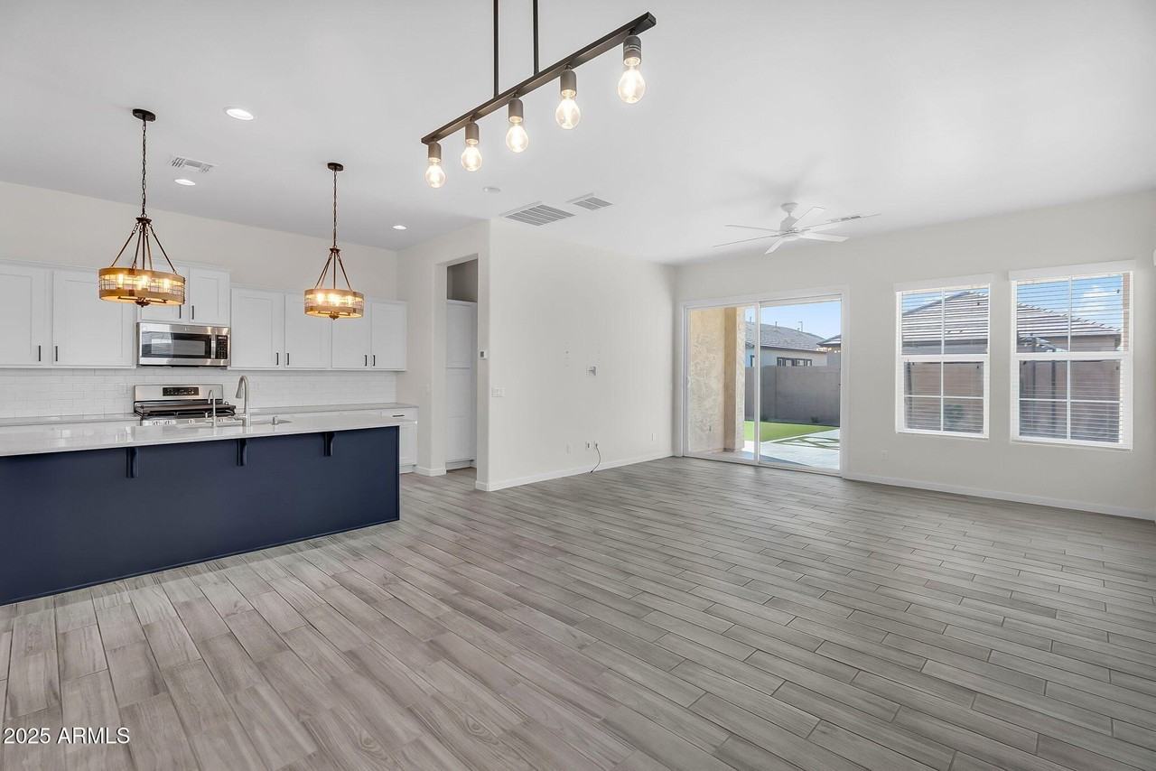 2716 S Chatsworth - Photo 3 of 46