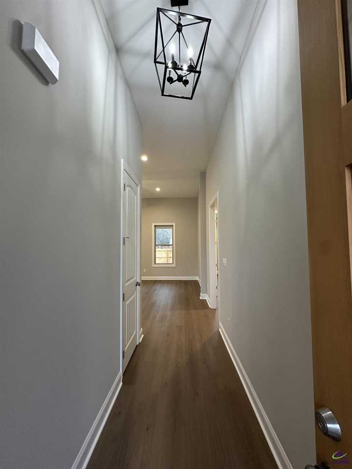 110 Mayberry Ln - Photo 2 of 24