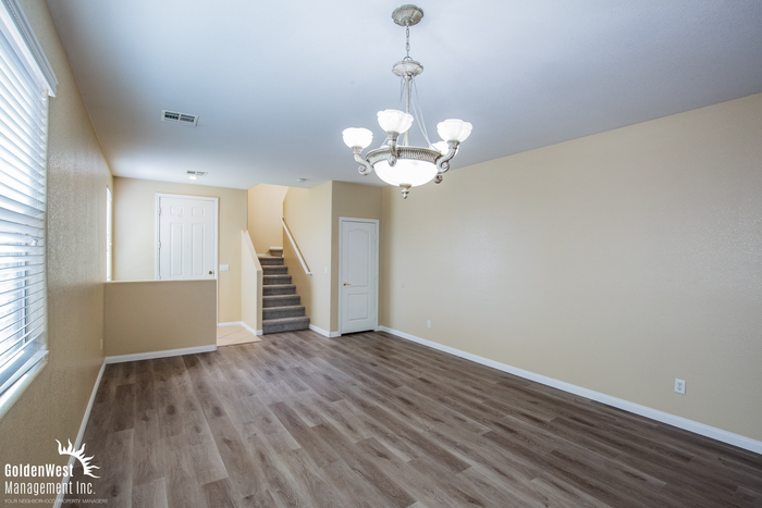 3390 Antique Rose Dr - Photo 2 of 20