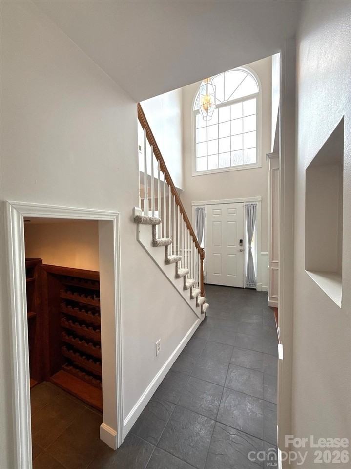 14504 John Beck Dr - Photo 5 of 29