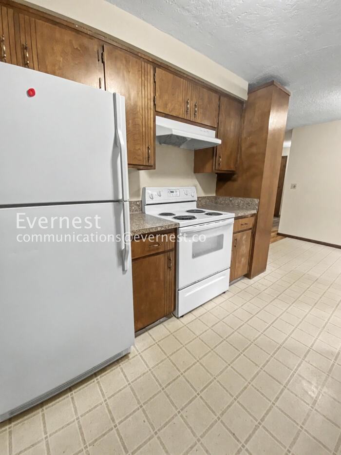 88026 9th St - Photo 7 of 39