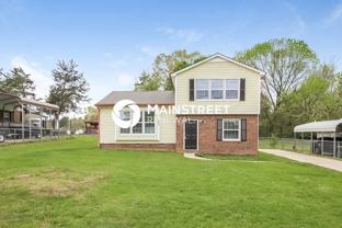 4905 Singing Woods Pl - Photo 1 of 1