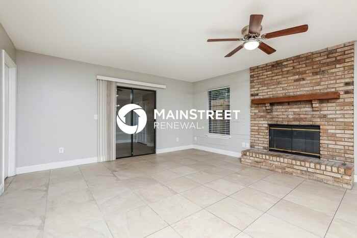 25916 Eufaula Way - Photo 3 of 16