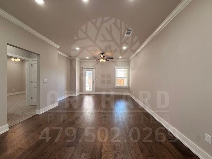 1902 E Brookview Dr - Photo 7 of 18