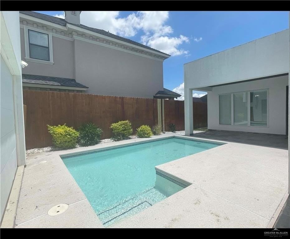 2436 E 8th Ave - Photo 6 of 22