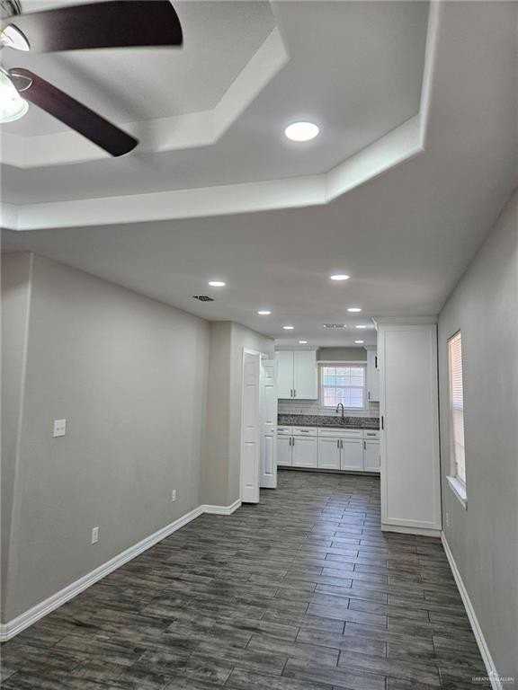 1109 Del Monte Dr - Photo 6 of 23