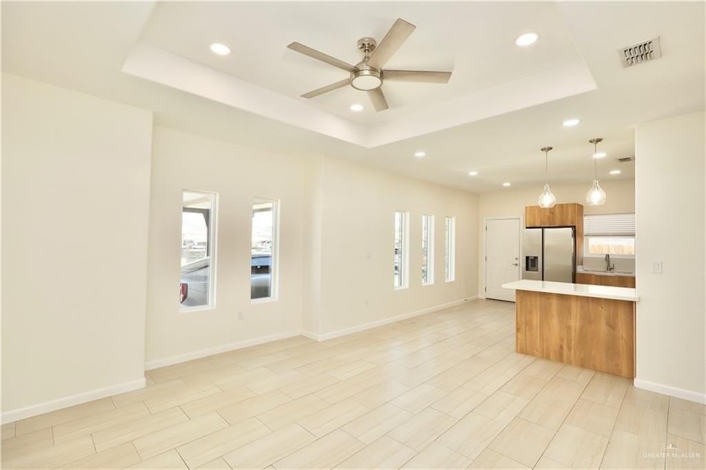 2612 E Israel Ave #A - Photo 7 of 18