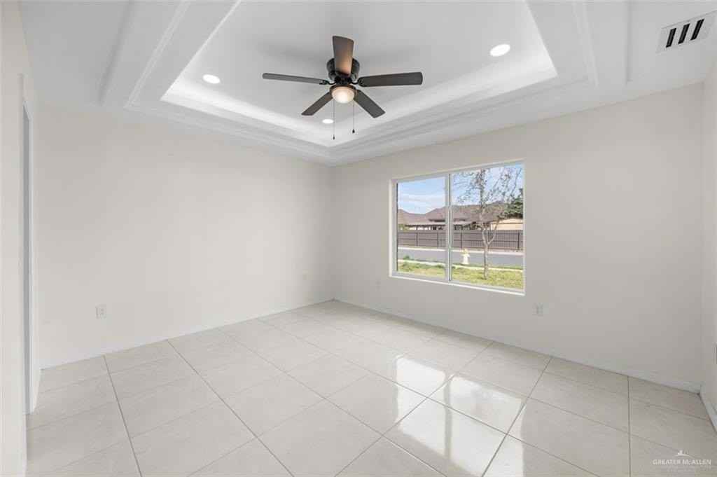 2304 San Pascual St - Photo 6 of 13