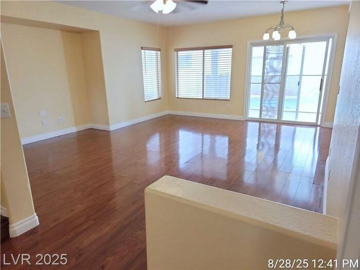 10216 Moth Orchid Ct - Photo 4 of 39