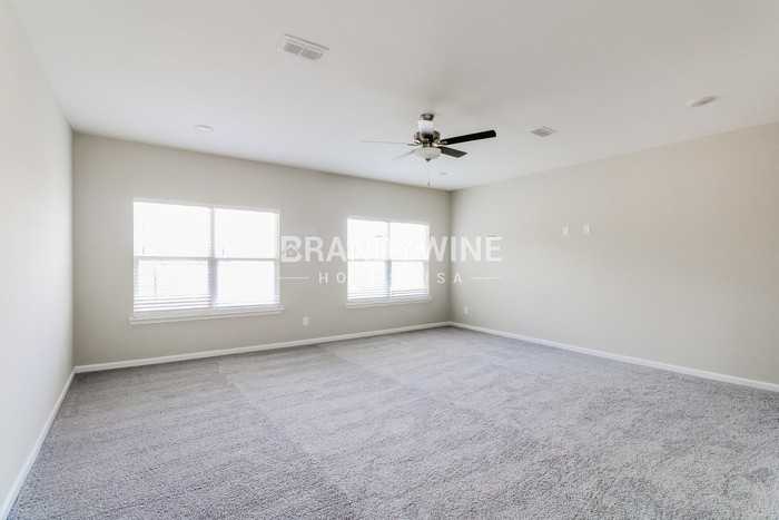 427 Moshe Mualem Pl - Photo 6 of 18