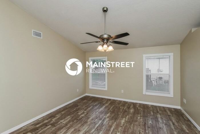 874 Altona St Nw - Photo 7 of 16