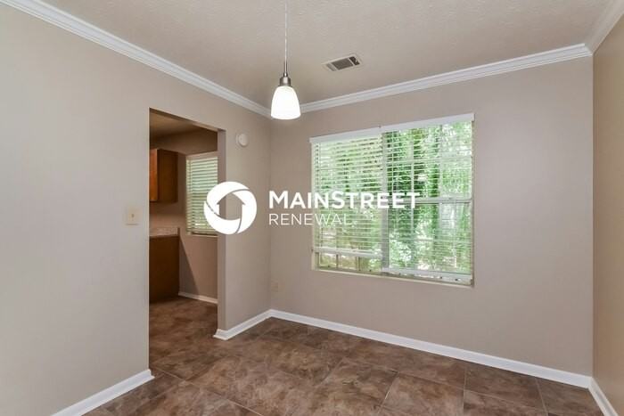 10420 Rillridge Ct - Photo 5 of 17