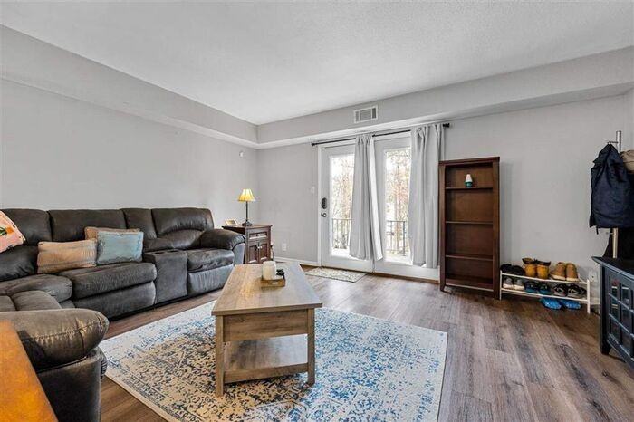 1008 21st Avenue Pl - Photo 4 of 23