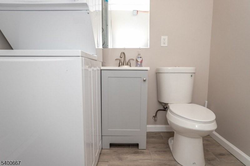 74 E Shore Rd - Photo 4 of 17