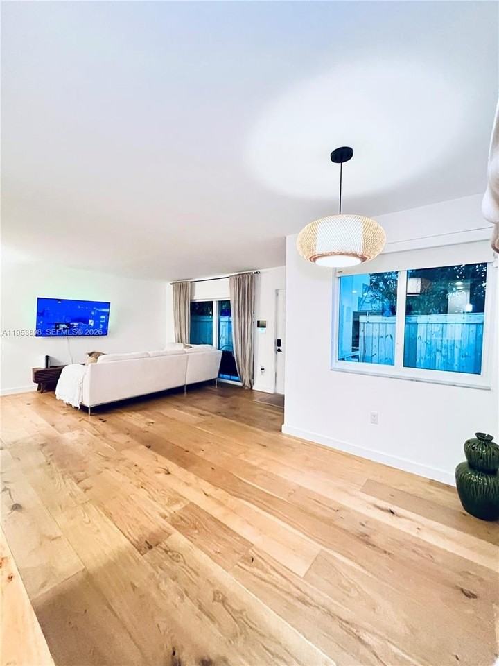 6855 Sw 45th Ln #1 - Photo 2 of 23