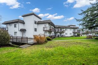 HARBOURVIEW MANOR - Photo 1 of 1