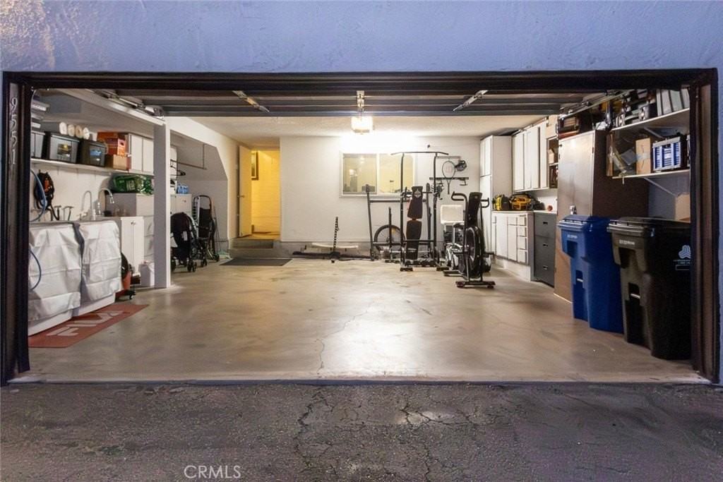 9551 Via Ricardo - Photo 5 of 30