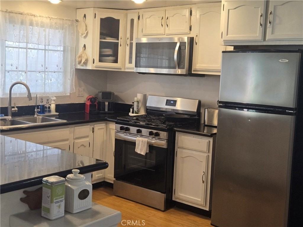 2513 S Prairie Dunes Pl - Photo 6 of 19