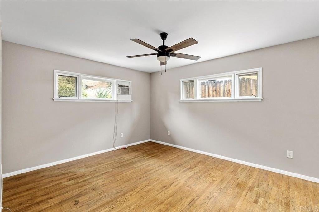 139 Hillside Ter - Photo 7 of 17