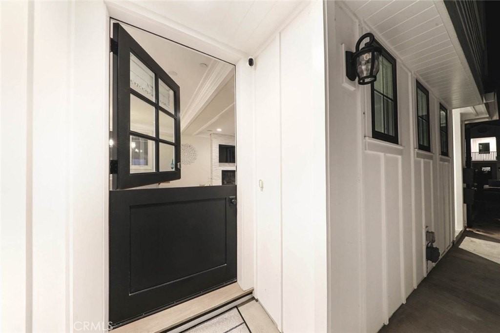 512 Jasmine Ave - Photo 2 of 50