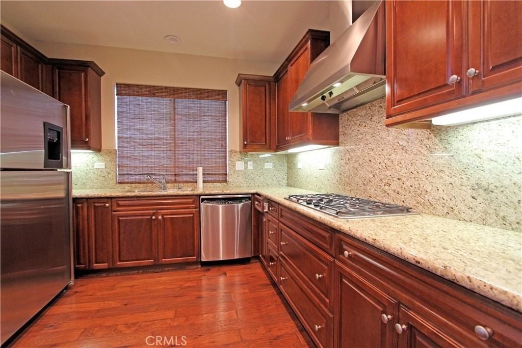 39 Bamboo - Photo 7 of 31