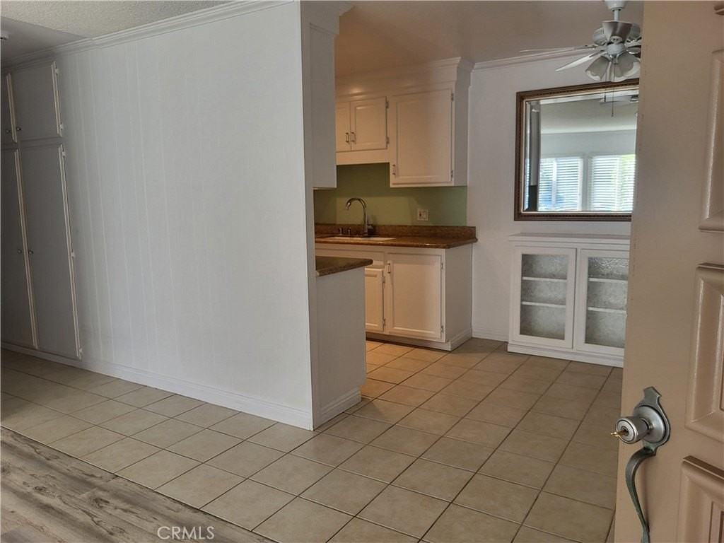 2103 Ronda Granada #A - Photo 3 of 27