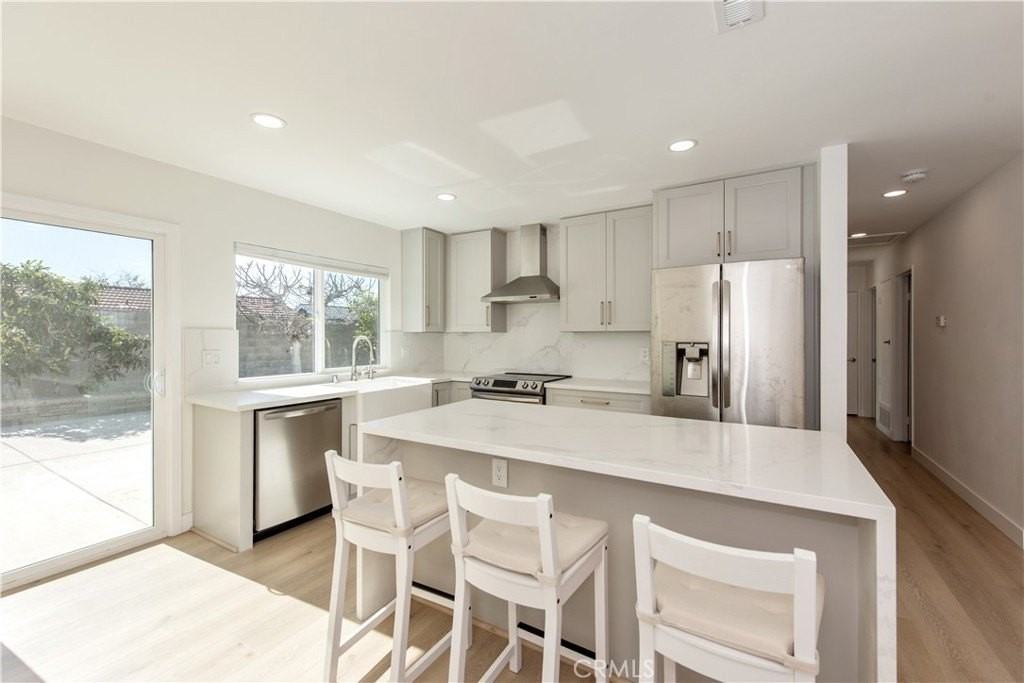 4862 Lori Ann Ln - Photo 4 of 19