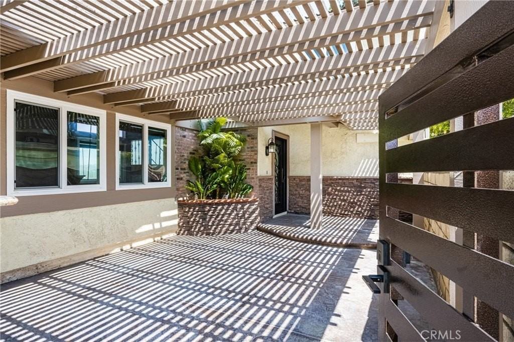 5554 E Vista Del Rio - Photo 5 of 42