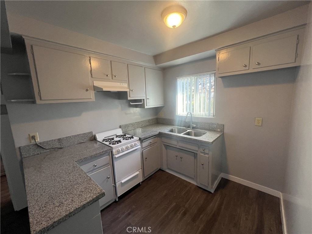 4750 W Broadway #M - Photo 5 of 11