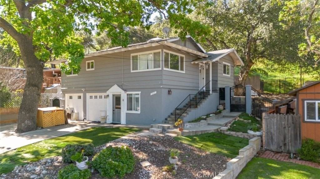 5888 Oak Knolls Rd - Photo 4 of 40