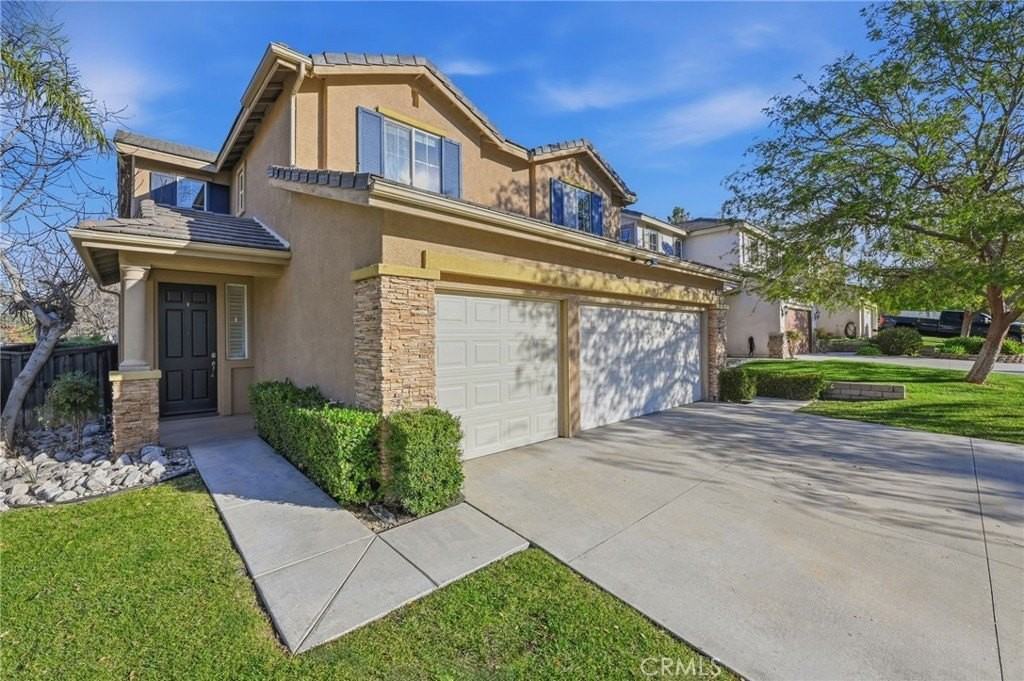 29314 Masters Dr - Photo 2 of 47