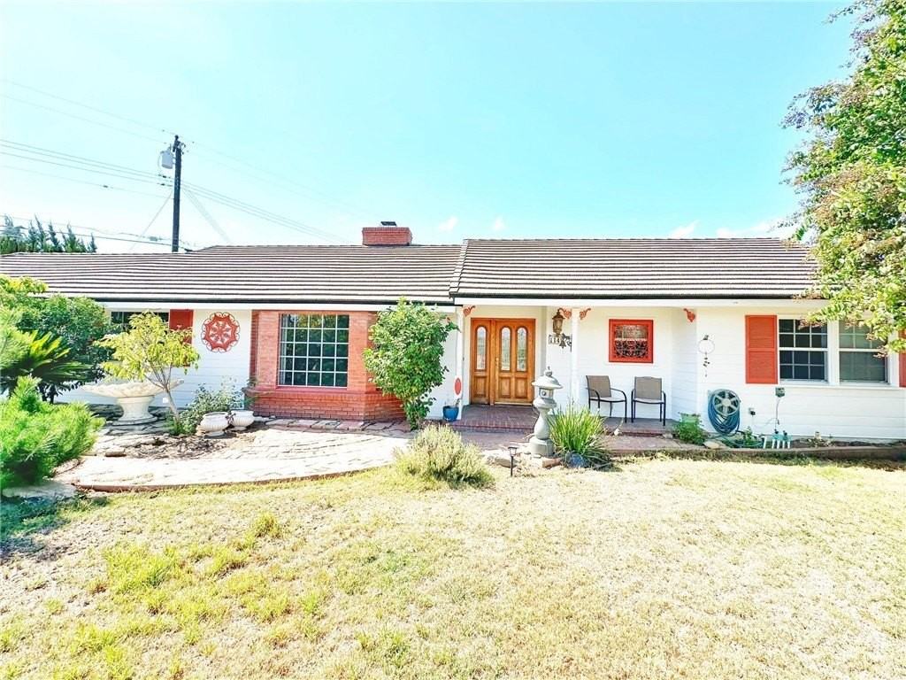 1149 S Rimsdale Dr - Photo 4 of 30