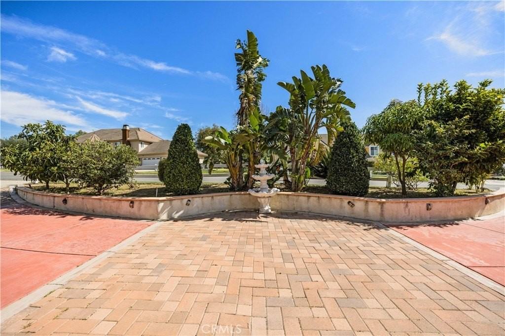 2605 Indian Creek Rd - Photo 4 of 36