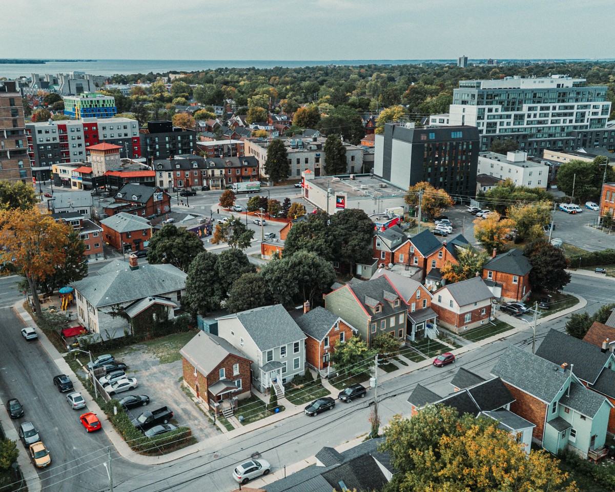 134 Colborne Street - Photo 3 of 11