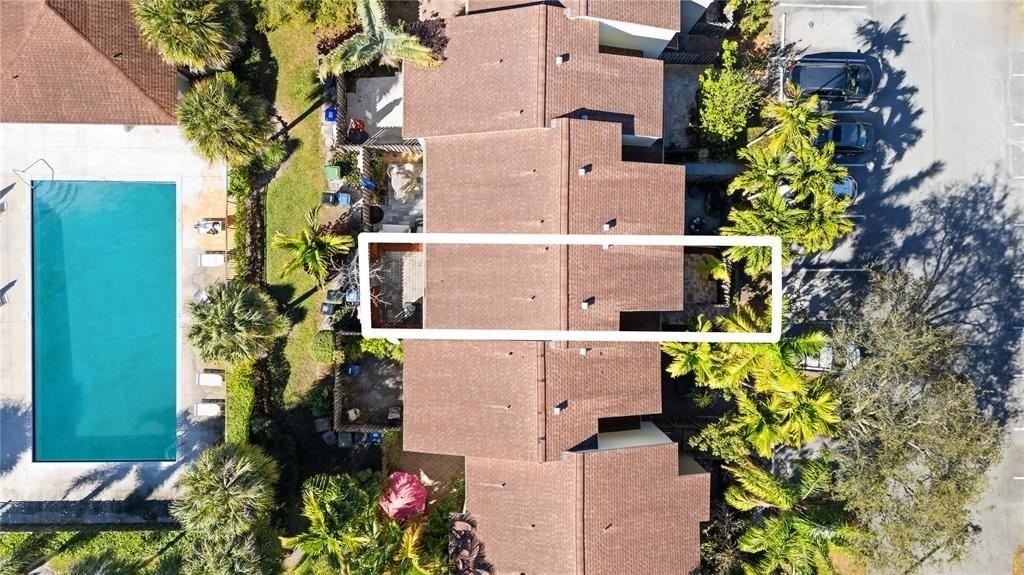 340 City View Dr - Photo 2 of 38