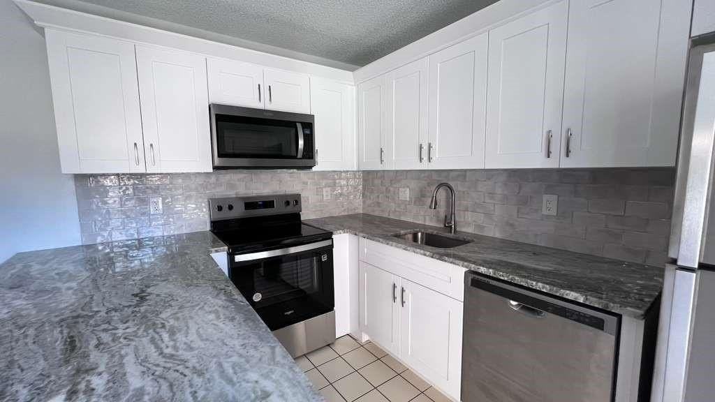 2971 Waterford Dr N #2971 - Photo 7 of 23