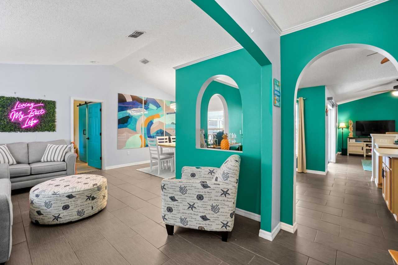 1574 Se Appamattox Ter - Photo 5 of 50