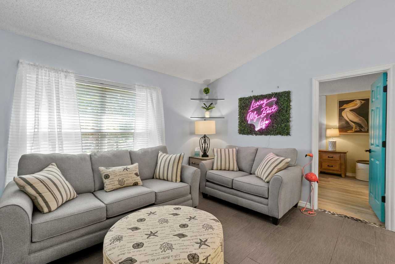 1574 Se Appamattox Ter - Photo 6 of 50