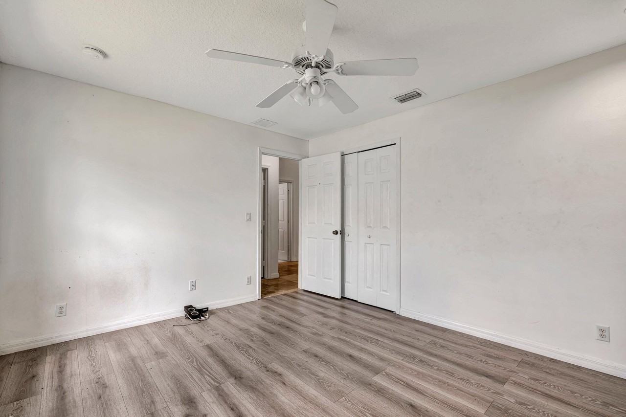 997 Sw Eureka Ave - Photo 6 of 43